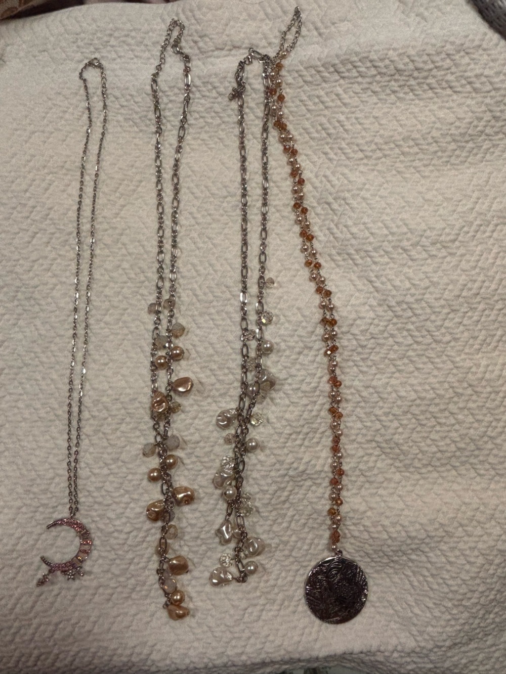 Lot of Paparazzi Jewelry - Picture 6 of 10